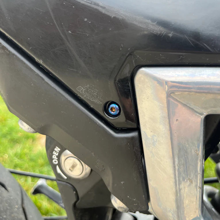 Ultra Bee Plastics Titanium Bolts