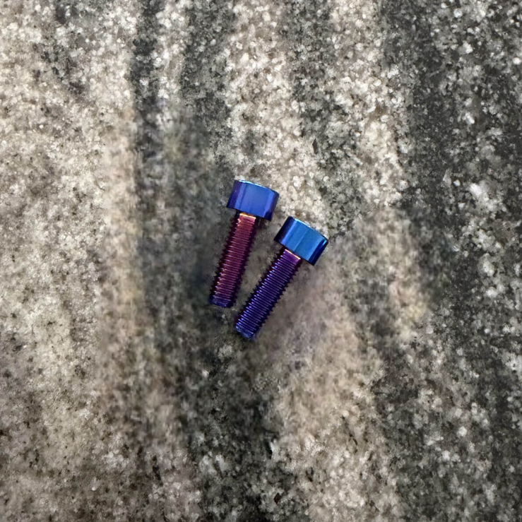 2x Titanium Bolts