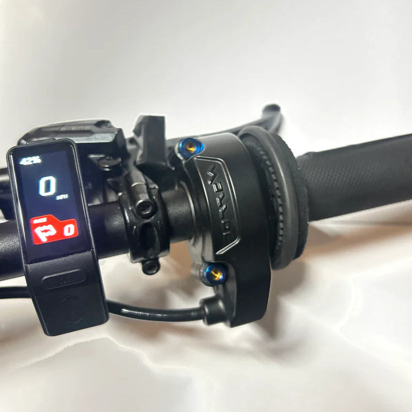 Surron Throttle Titanium